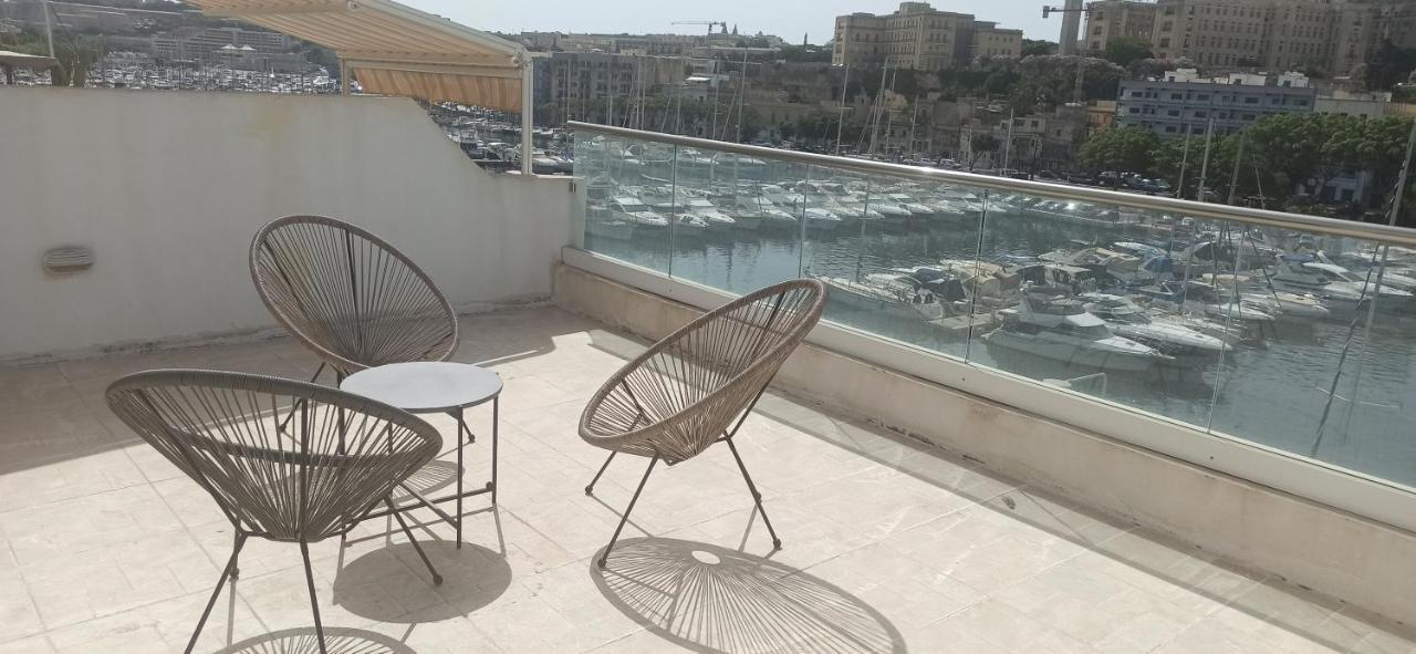 Amazing Sea View Penthouse Near Valletta ムサイダ エクステリア 写真